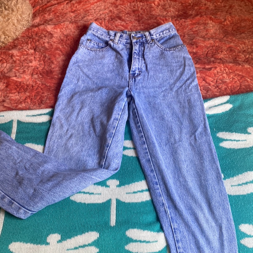vintage high waisted mom jeans